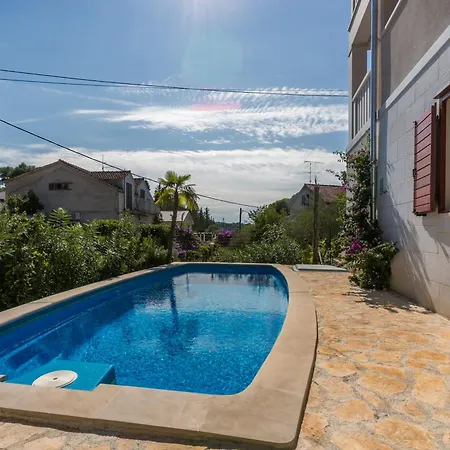 Apartments - Villa Ana Milna  Exterior photo